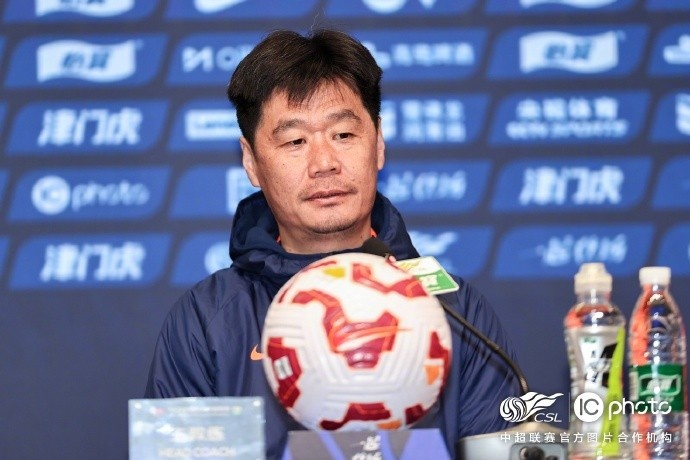 李霄鵬：希望明天比賽能打出一些新的東西，取得一個好的結果